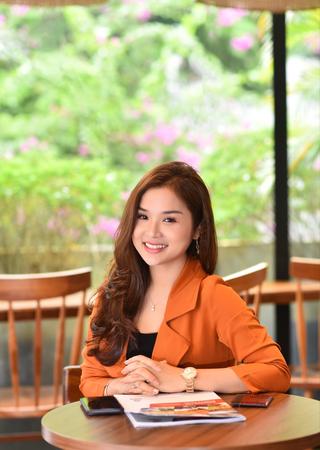 Ms. Đặng Thu Quỳnh 