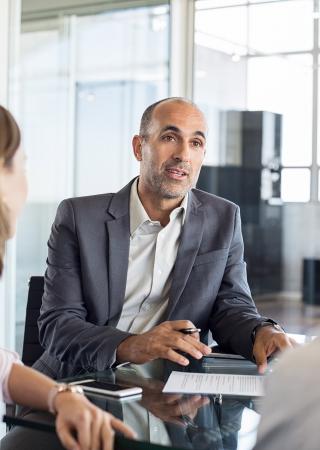 ĐÀO TẠO NĂNG LỰC VÀ XÂY DỰNG KỸ NĂNG